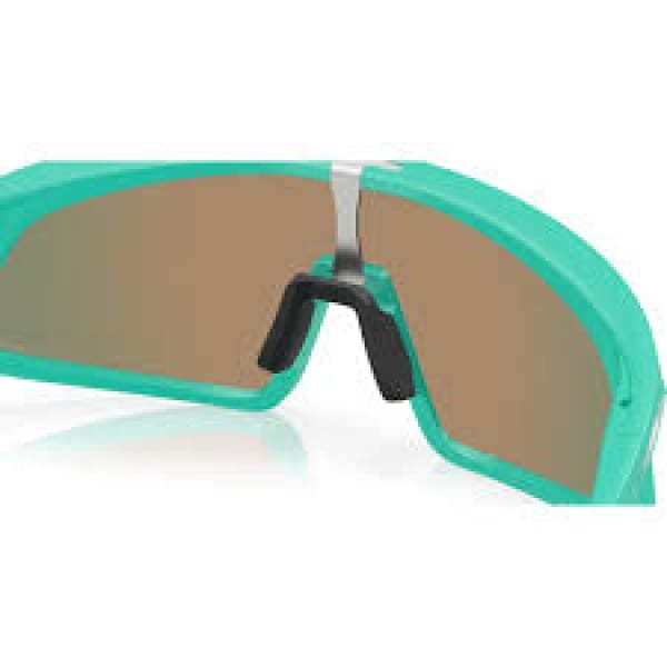 OAKLEY RSLV MATTE CELESTE w/ PRIZM RUBY - Image 4